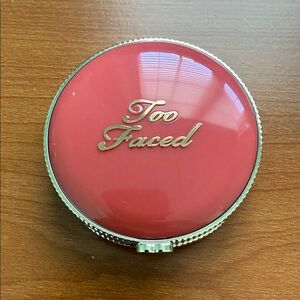 Too Faced Cloud Crush Blurring Blush